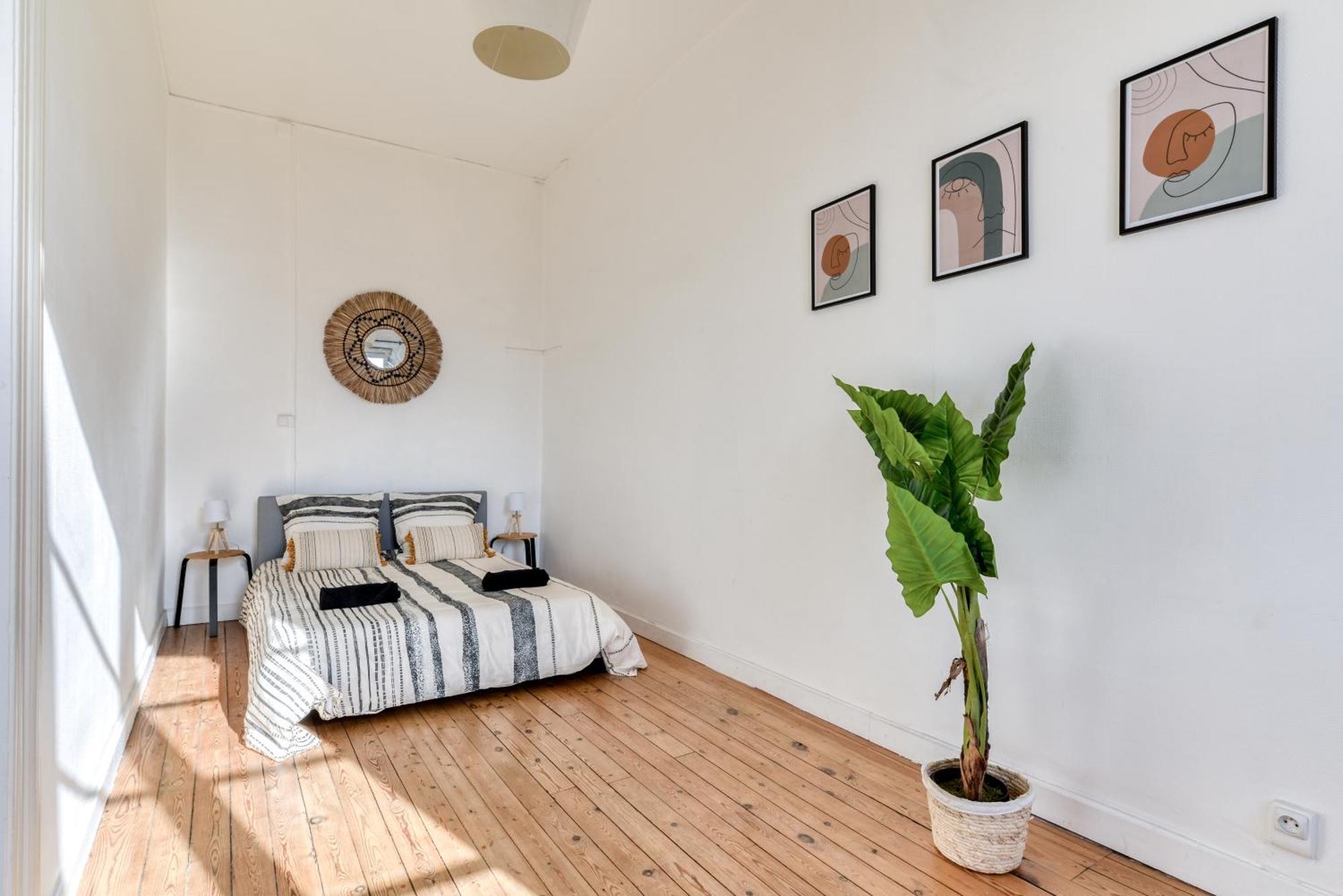 Le Marty - Wifi - Central - Climatison - Parking Gratuit Carcassonne Exterior foto